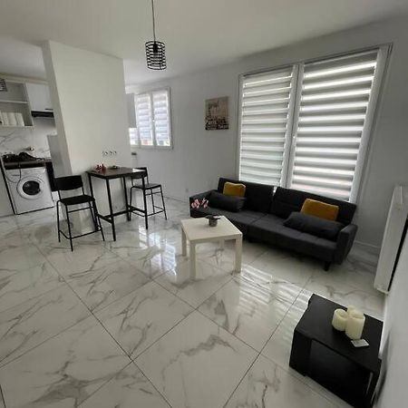 Appartement 2 Pieces, Salon Et Chambre, 44M2 Refait A Neuf Clichy Zewnętrze zdjęcie